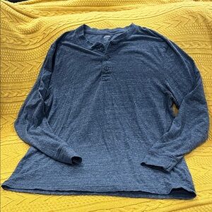Old Navy Men's Heathered Blue Long Sleeve Henley